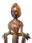 Skulptur: "Frau mit Schmetterlingen"