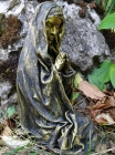 Religiöse Skulptur: "Die betende Nonne"
